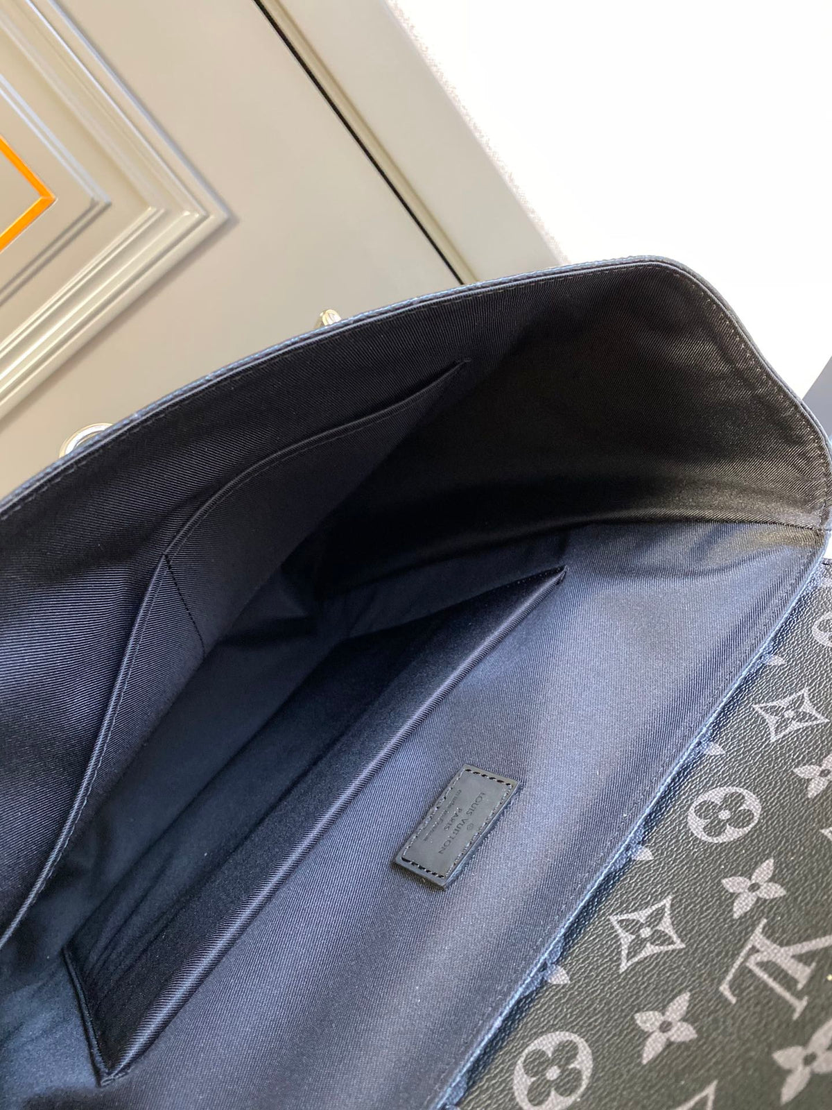 LOUIS VUITTON STEAMER BACKPACK 45 IN GUN METAL MONOGRAM ECLIPSE CANVAS AND BLACK CALFSKIN SILVER BUCKLE