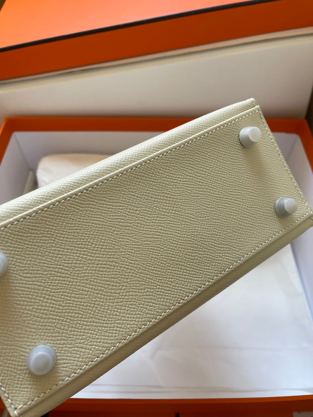 HERMES KELLY MINI 20 BAG IN OAT TAN CALFSKIN WITH SILVER HARDWARE