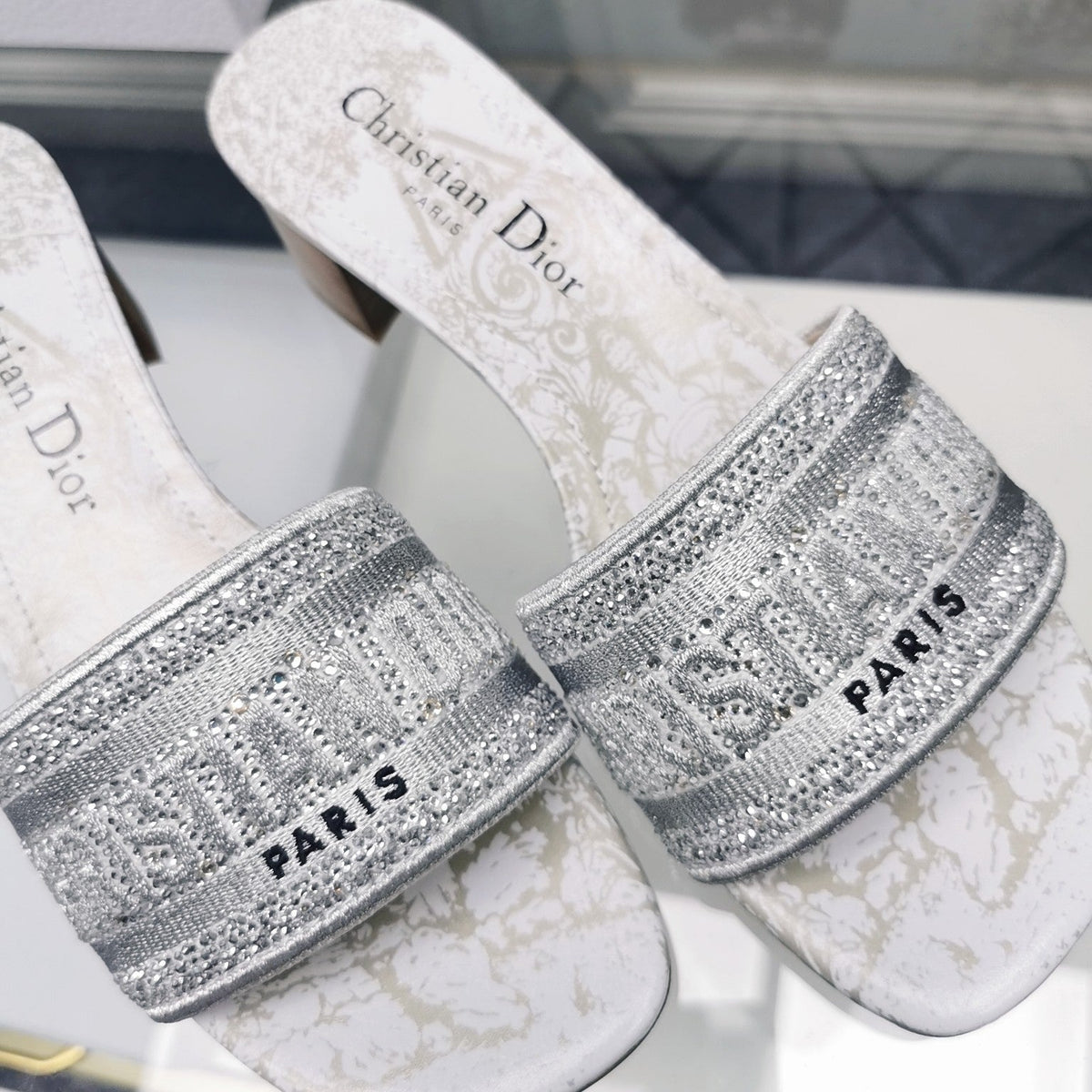 DIOR CD Mule Dway Heeled Slide 45mm Style 25