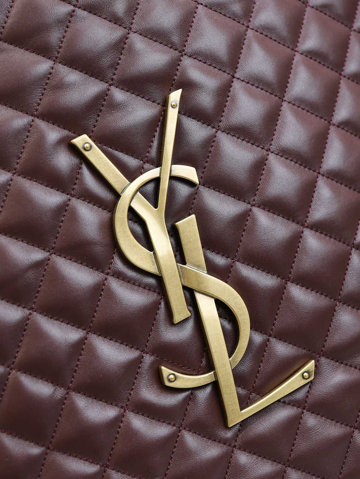 YSL 25S ICARE 27 IN ROUGE CABERNET QUILTED CALFSKIN GOLD HARDWRE