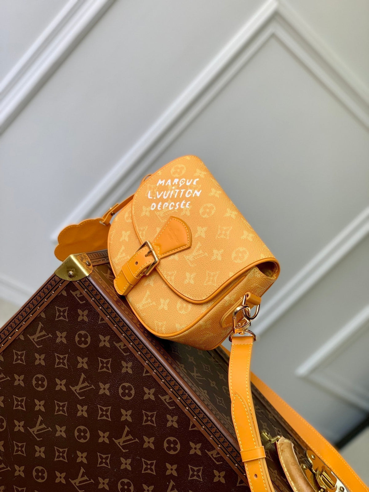 LOUIS VUITTON MONTSOURIS MESSENGER PM 20 IN PEPPER ORANGE MONOGRAM HERITAGE CANVAS