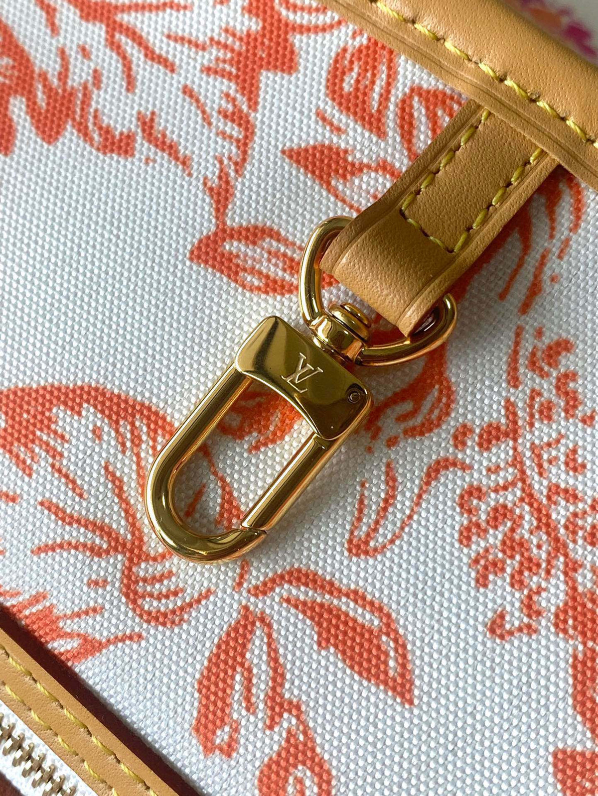 LOUIS VUITTON NEVERFULL MM 31 IN CORAL MONOGRAM TILES CANVAS